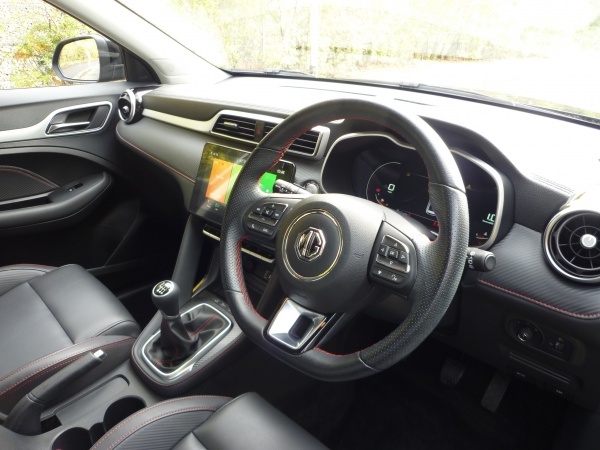 Exclusive 1.0 T 