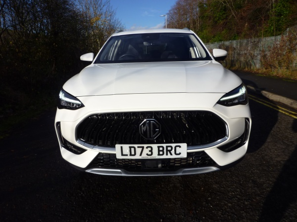 Trophy 1.5 T-GDi 16.6 kWh