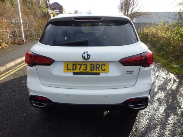 Trophy 1.5 T-GDi 16.6 kWh