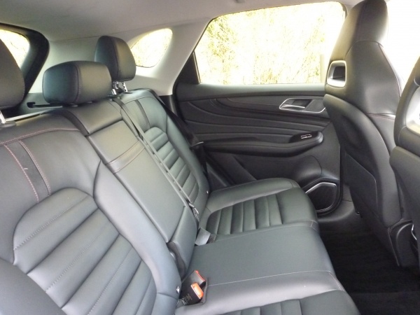 Trophy 1.5 T-GDi 16.6 kWh