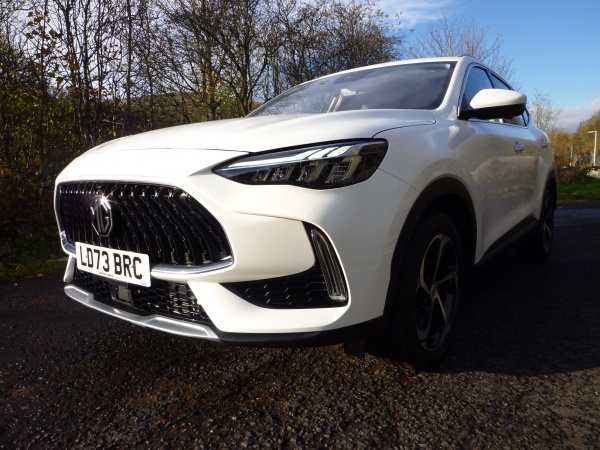 Trophy 1.5 T-GDi 16.6 kWh