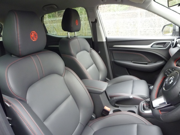 Exclusive 1.5 VTi-TECH