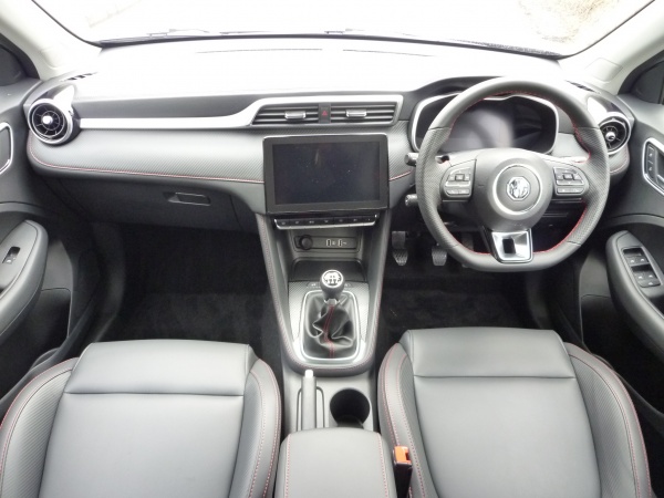 Exclusive 1.5 VTi-TECH