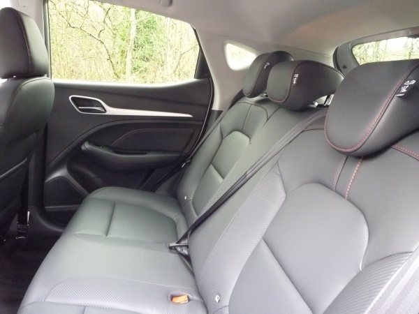 Exclusive 1.5 VTi-TECH