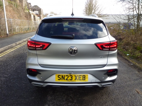 Exclusive 1.5 VTi-TECH