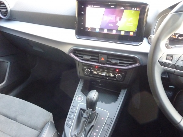 Xcellence Lux 1.0 TSi automatic