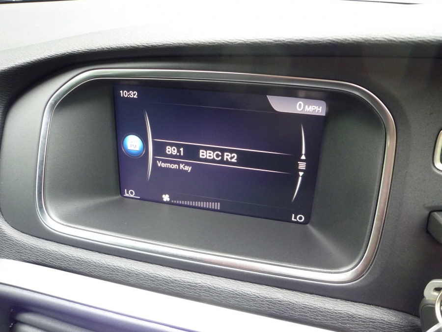 R-Design Edition 2.0 T3