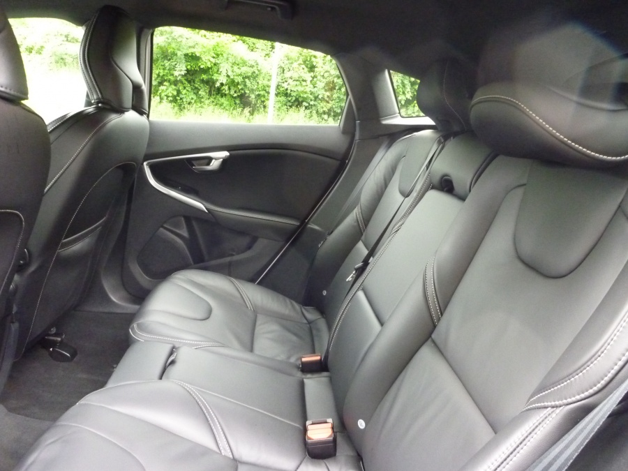 R-Design Edition 2.0 T3
