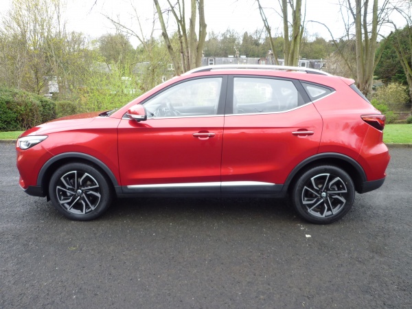 Exclusive 1.0 T-GDi auto