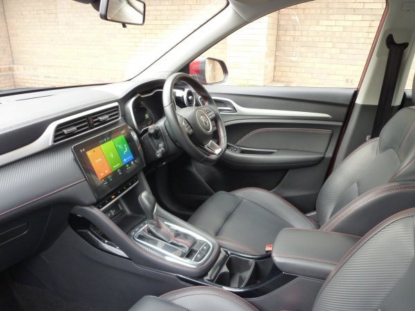 Exclusive 1.0 T-GDi auto