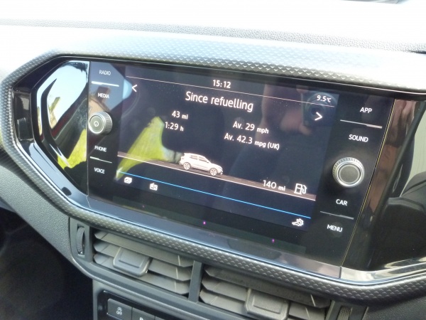 SE 1.0 TSi DSG
