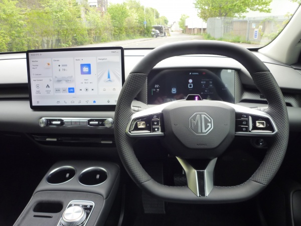 Trophy 64 kWh