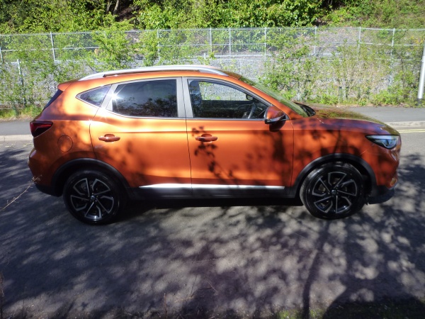 Exclusive 1.5 VTi-TECH