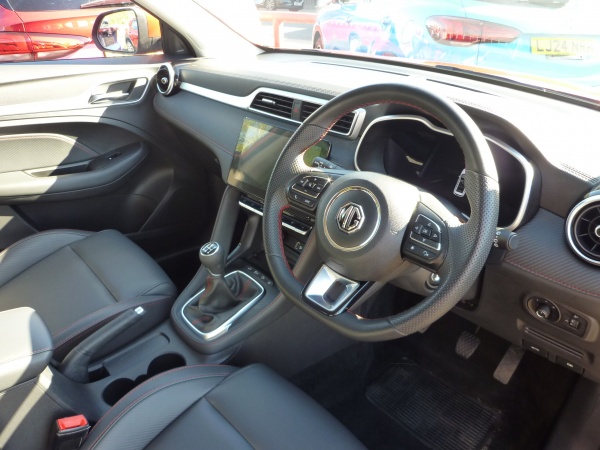 Exclusive 1.5 VTi-TECH