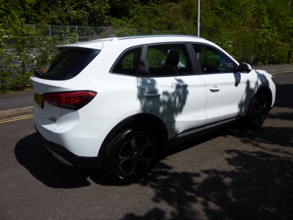 SE 1.5 HEV