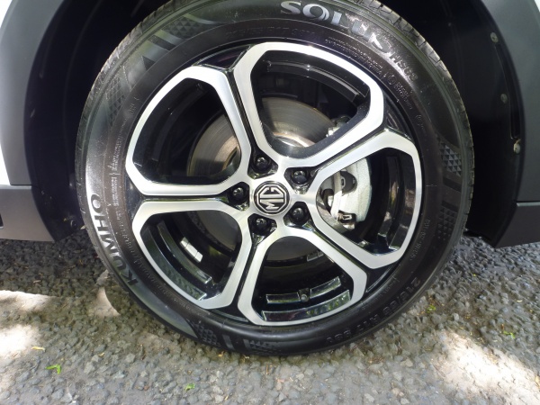 SE 1.5 HEV