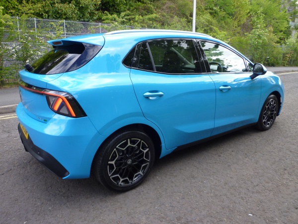 Premium Long Range 53.9 kWh