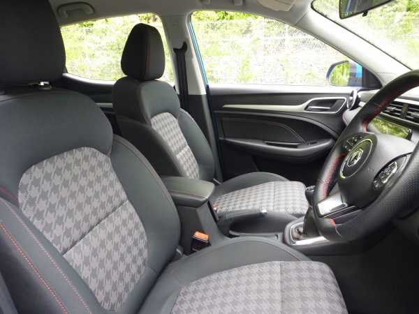 Excite 1.5 VTi-TECH