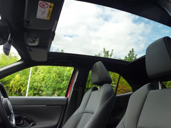 Excel 1.5 HEV CVT