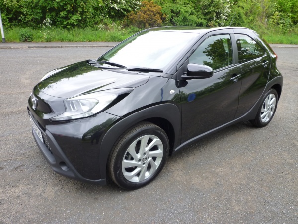Pure 1.0 VVT-i automatic