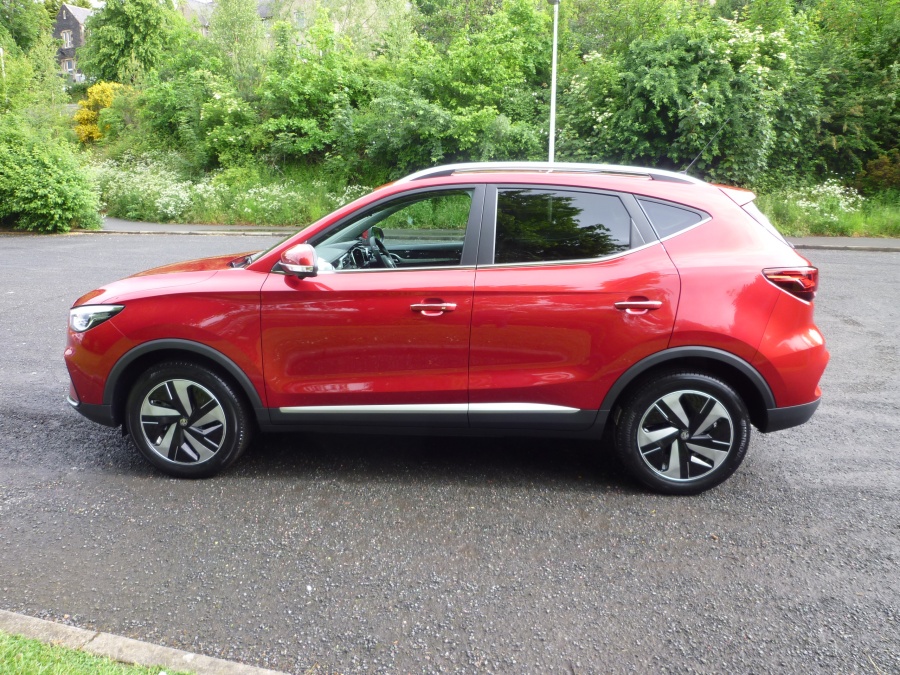 Trophy Standard Range 51.1 kWh