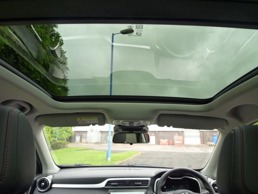 Trophy Standard Range 51.1 kWh