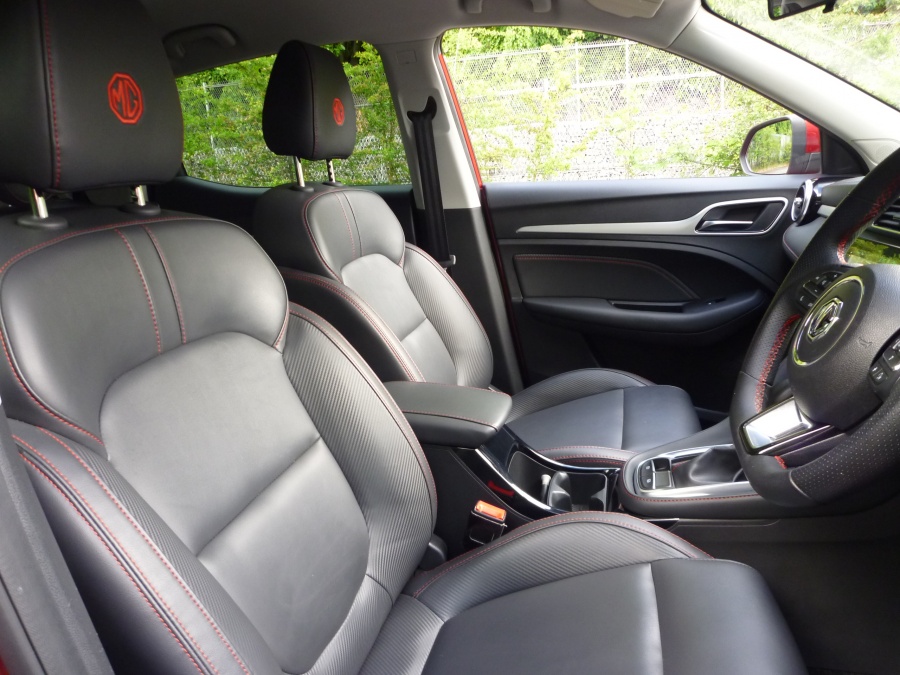 Exclusive 1.0 T-GDi automatic