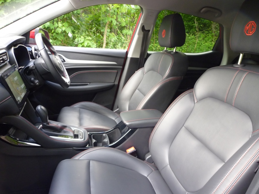 Exclusive 1.0 T-GDi automatic