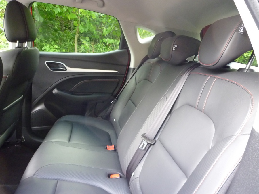 Exclusive 1.0 T-GDi automatic