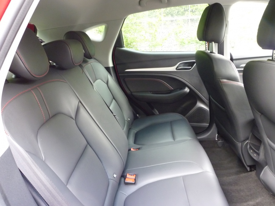 Exclusive 1.0 T-GDi automatic