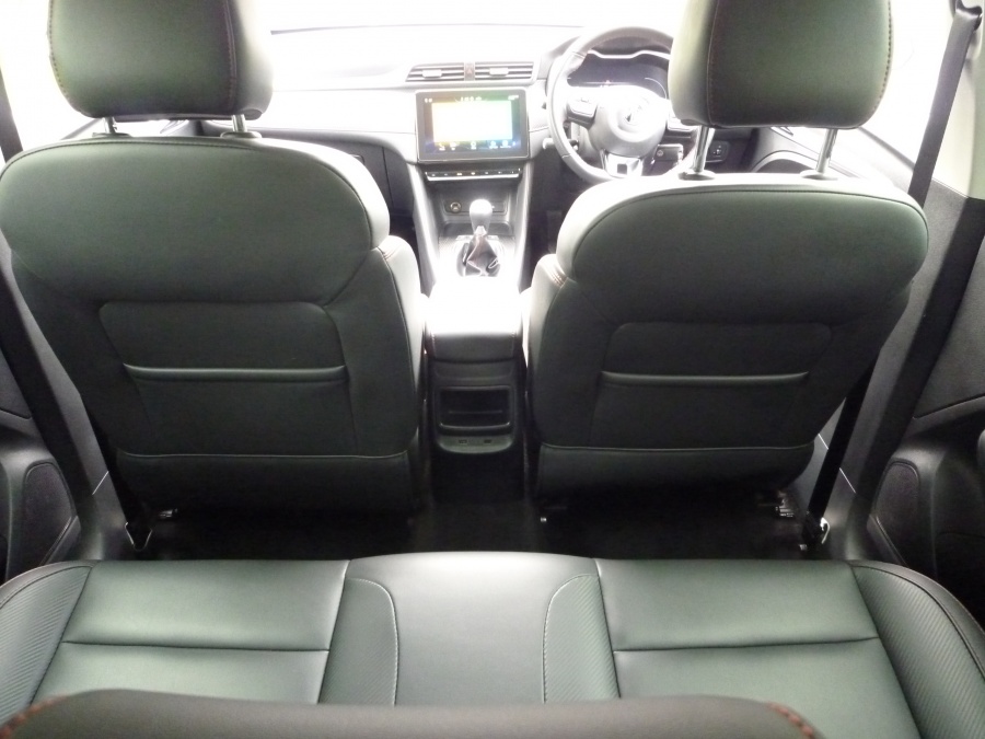 Exclusive 1.5 VTi-TECH
