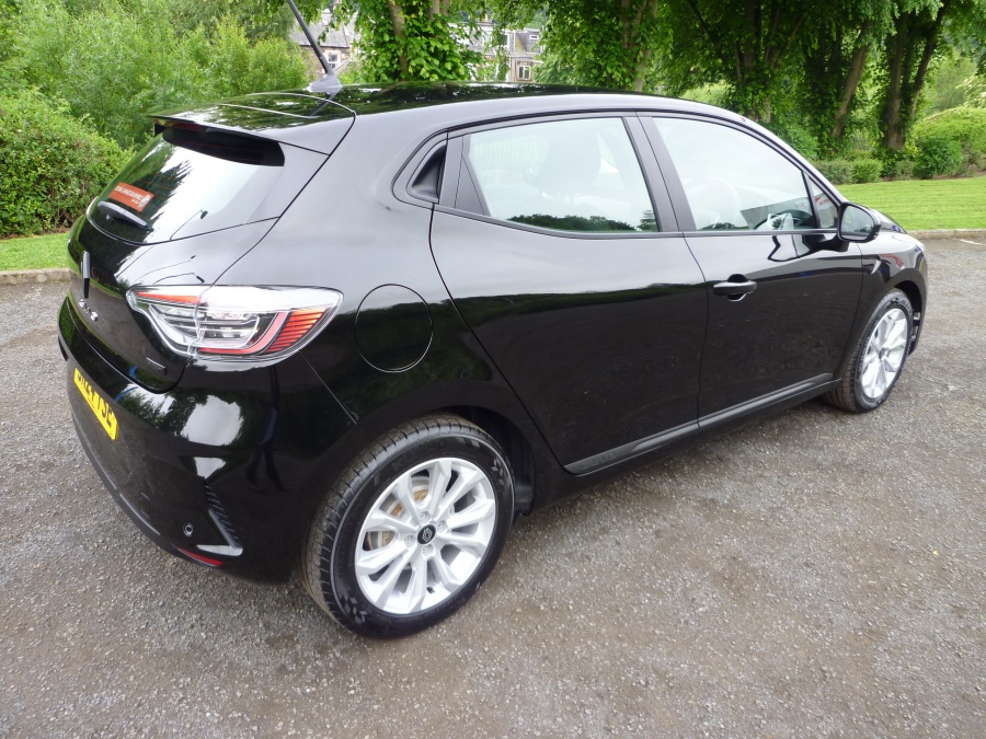 145 Evolution 1.6 E-TECH hybrid