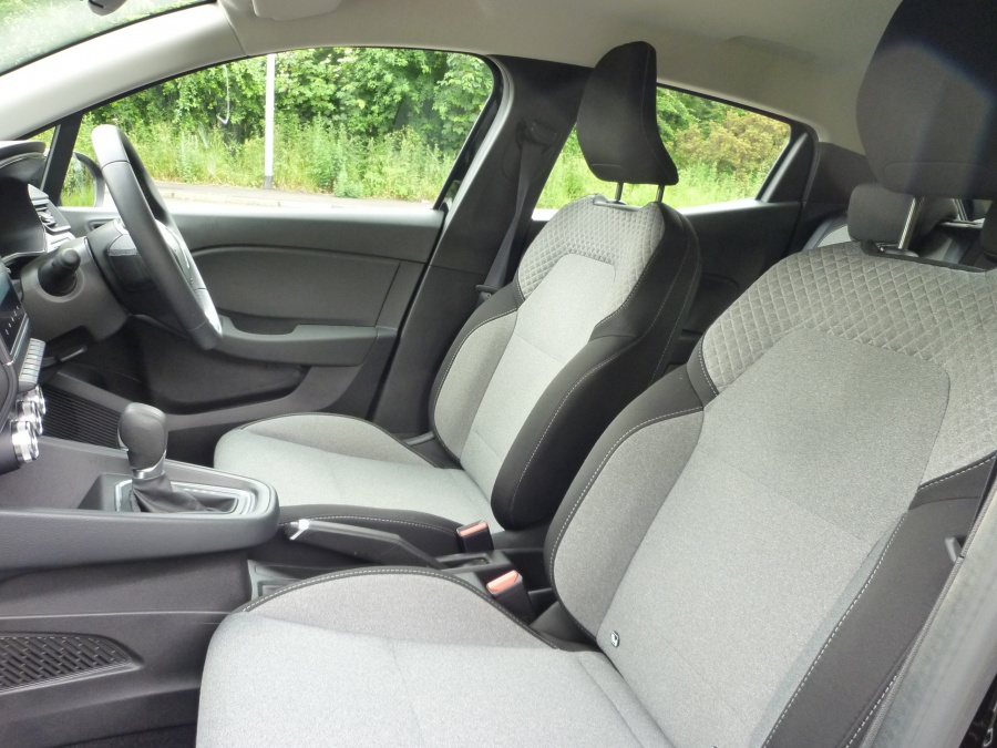 145 Evolution 1.6 E-TECH hybrid