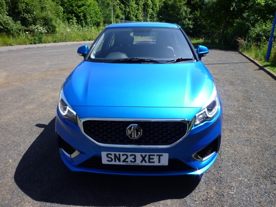 Exclusive Nav 1.5 VTi-TECH
