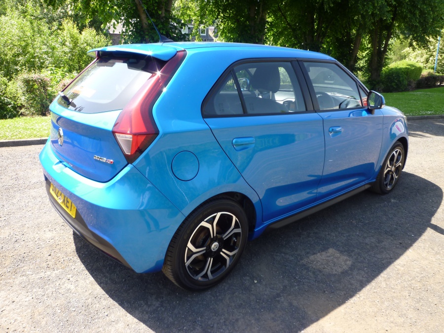 Exclusive Nav 1.5 VTi-TECH