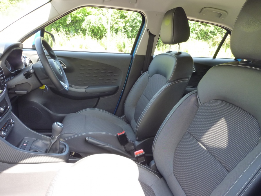 Exclusive Nav 1.5 VTi-TECH