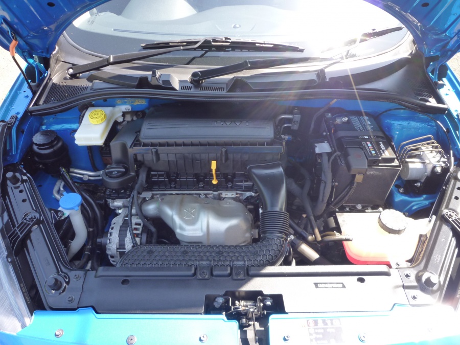 Exclusive Nav 1.5 VTi-TECH