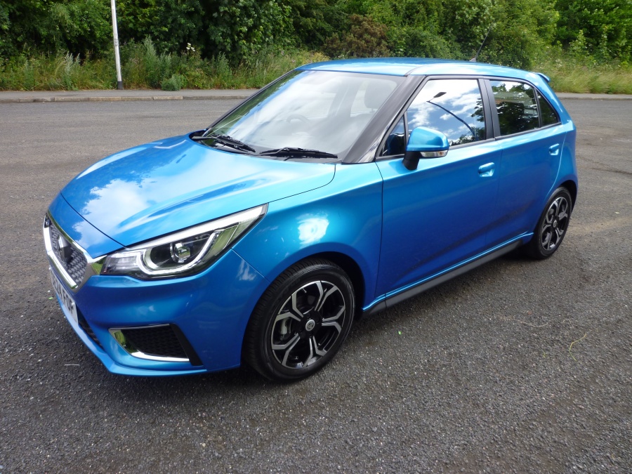 Exclusive Nav 1.5 VTi-TECH