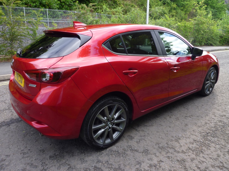 2.0 Sport Nav