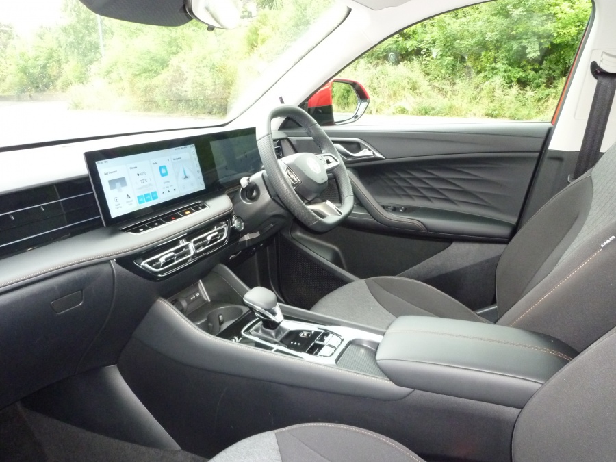 SE 1.5T HEV