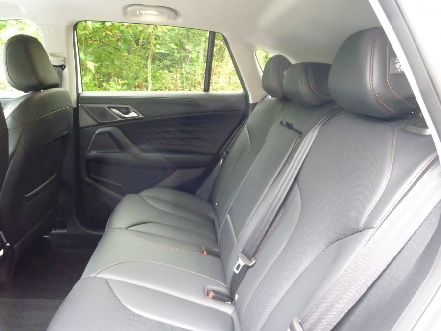 Trophy 1.5T HEV