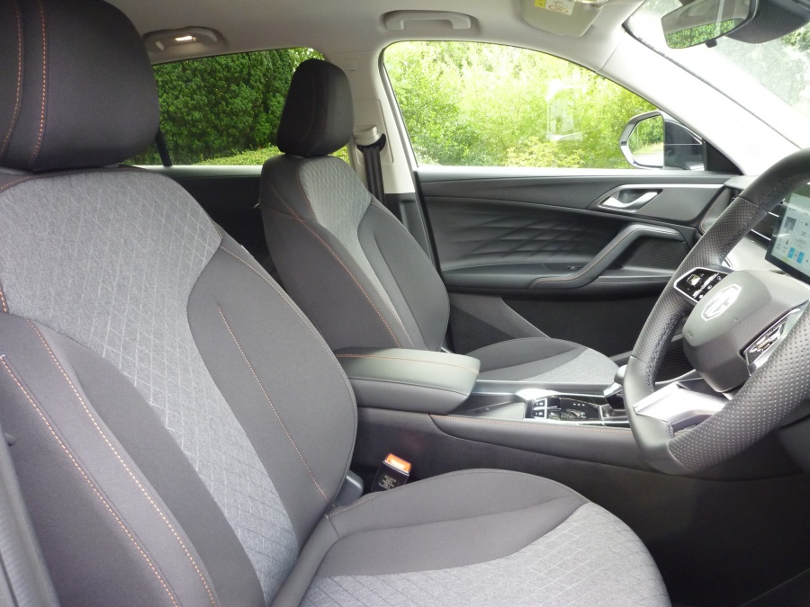SE 1.5 T HEV