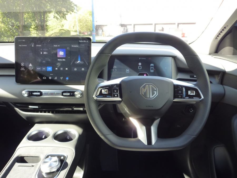SE Long Range 64 kWh