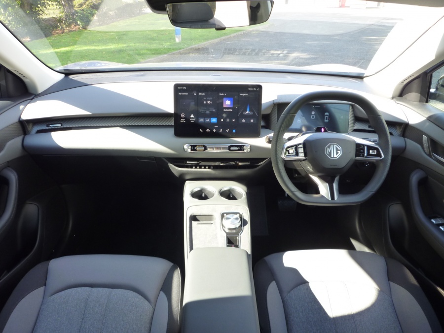 SE Long Range 64 kWh