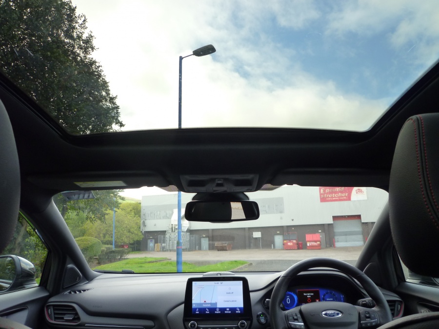 ST-Line X 1.0 MHEV