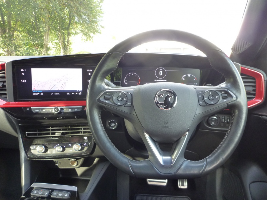 SRi Premium 1.2 Turbo auto