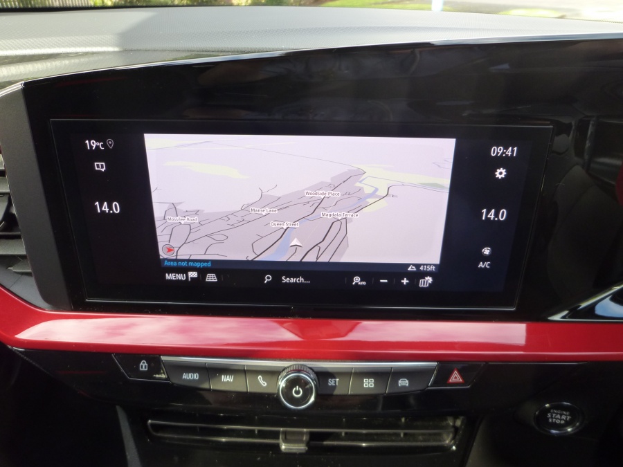 SRi Premium 1.2 Turbo auto
