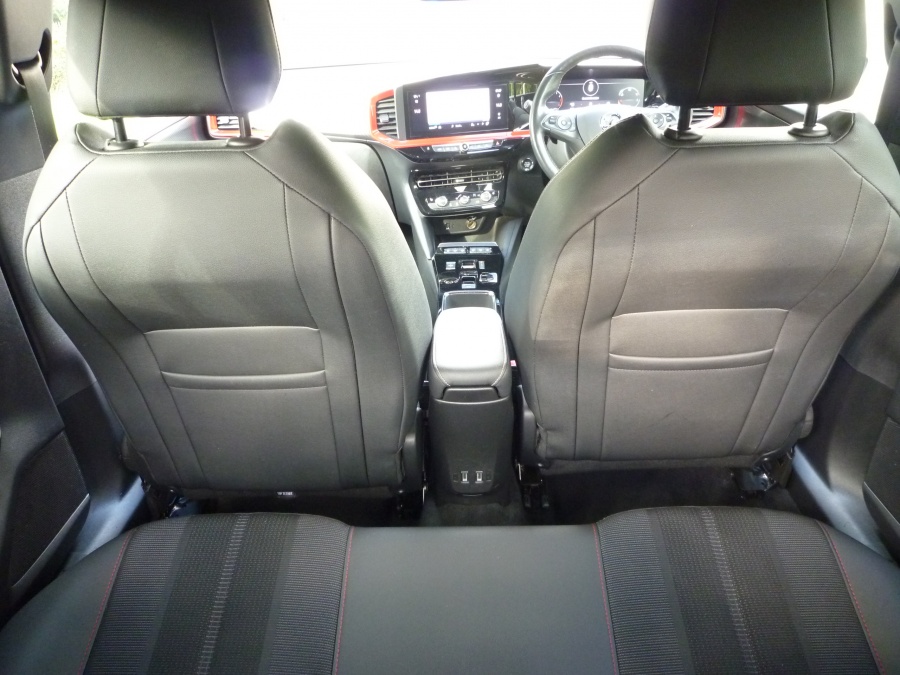 SRi Premium 1.2 Turbo auto