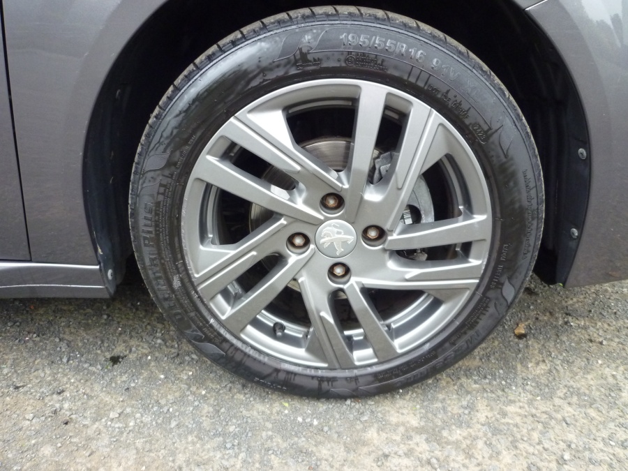 Active Premium 1.2 Puretech