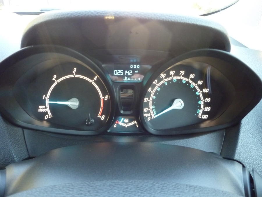 Courier Zetec 1.5 TDCi